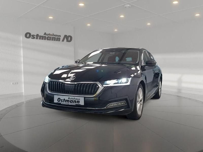 Schwarzmagic perleffekt Gebraucht 2022 Skoda Octavia Style Kombi | 26.421 € (Fairer Preis) - Bild 1/4