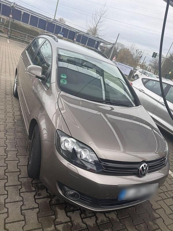Gebraucht VW Golf Plus Cross Highline 140 PS (102 kW) 2010 Braun Van / Kleinbus
