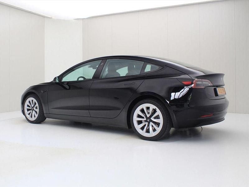 Occasion Tesla Model 3 Standard Range 225 kW (306 ch) 2023 Noir Berline