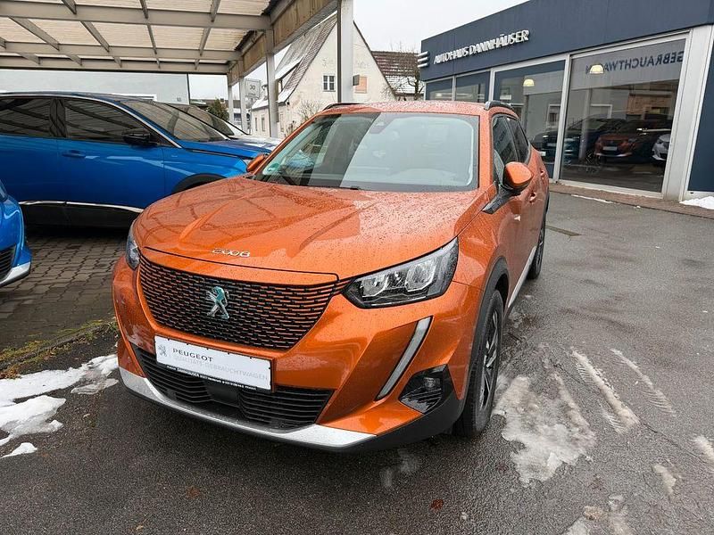 Orange Gebraucht 2021 Peugeot 2008 Allure SUV | 15.990 € - Bild 1/4