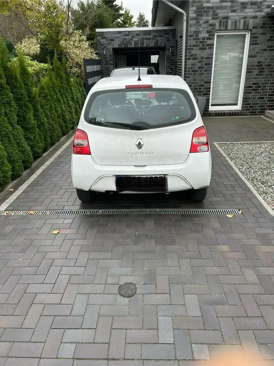 Gebraucht Renault Twingo 58 PS (42 kW) 2010 Weiß Kleinwagen