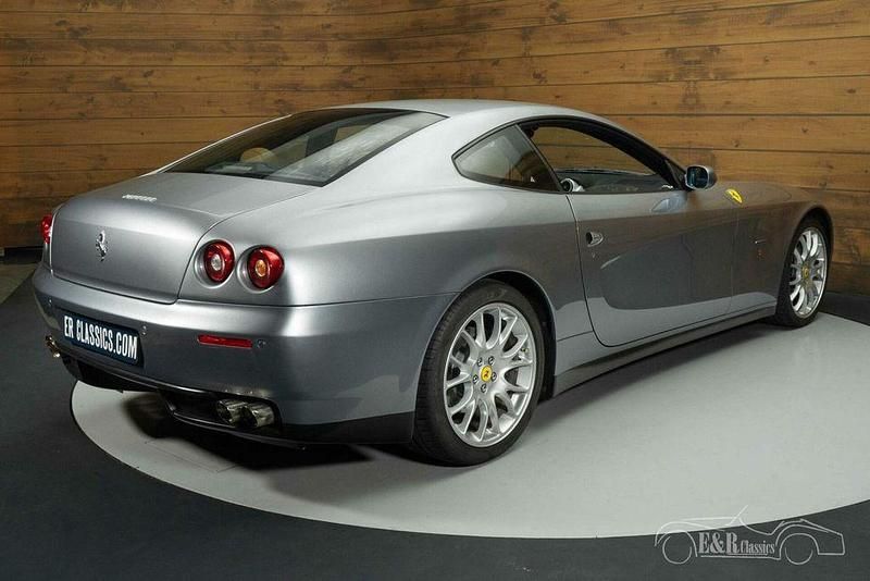 Second-hand Ferrari 612 538 CP (395 kW) 2005 Gri Coupe