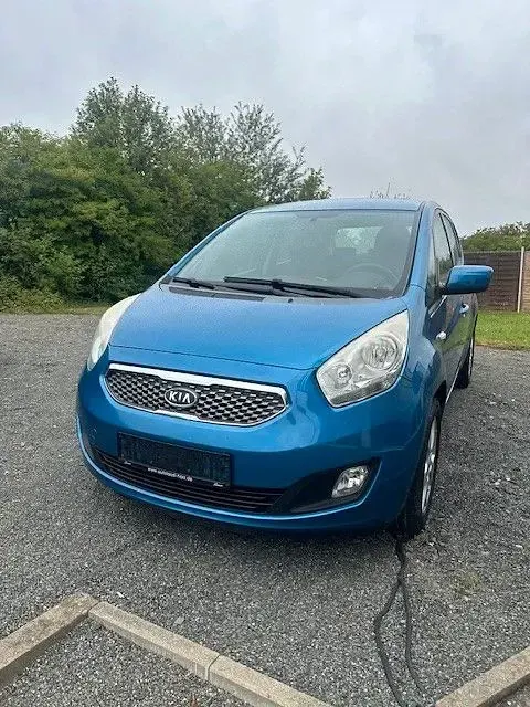 Gebraucht Kia Venga Vision 90 PS (66 kW) 2011 Blau Kleinwagen
