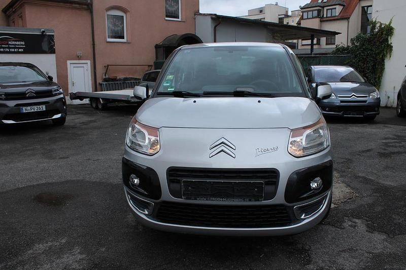 Silber Gebraucht 2012 Citroën C3 Picasso Tendance Van / Kleinbus | 1.900 € (Superpreis) - Bild 1/4