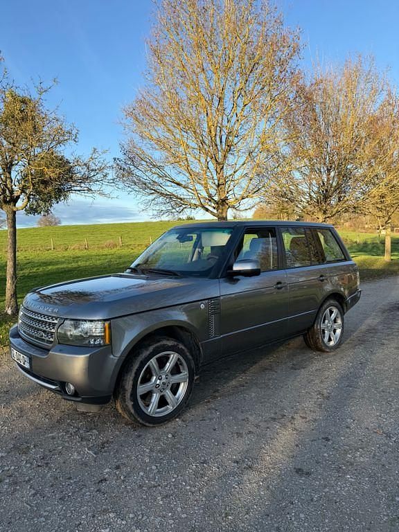 Grau Gebraucht 2010 Land Rover Range Rover Autobiography SUV | 22.500 € - Bild 1/4