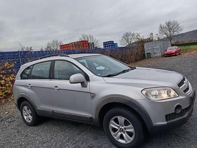 Gebraucht Chevrolet Captiva LS 136 PS (100 kW) 2007 Silber SUV