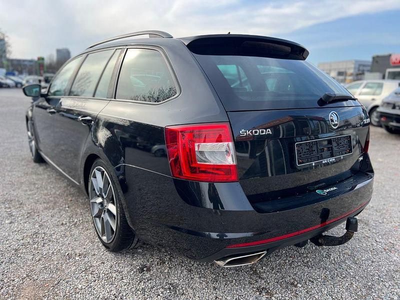 Gebraucht Skoda Octavia RS 184 PS (135 kW) 2015 Schwarz Kleinwagen