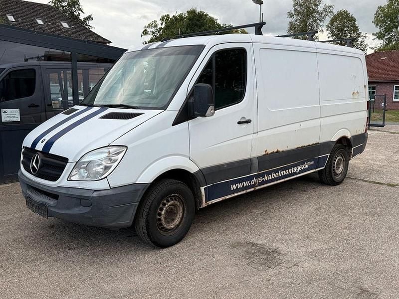 Weiß Gebraucht 2010 Mercedes Sprinter Van | 2.500 € (Guter Preis) - Bild 1/4