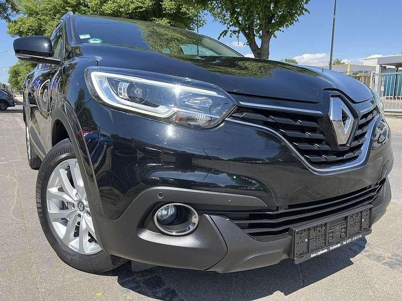 Gebraucht Renault Kadjar Experience 131 PS (96 kW) 2015 Sternen schwarz metallic SUV