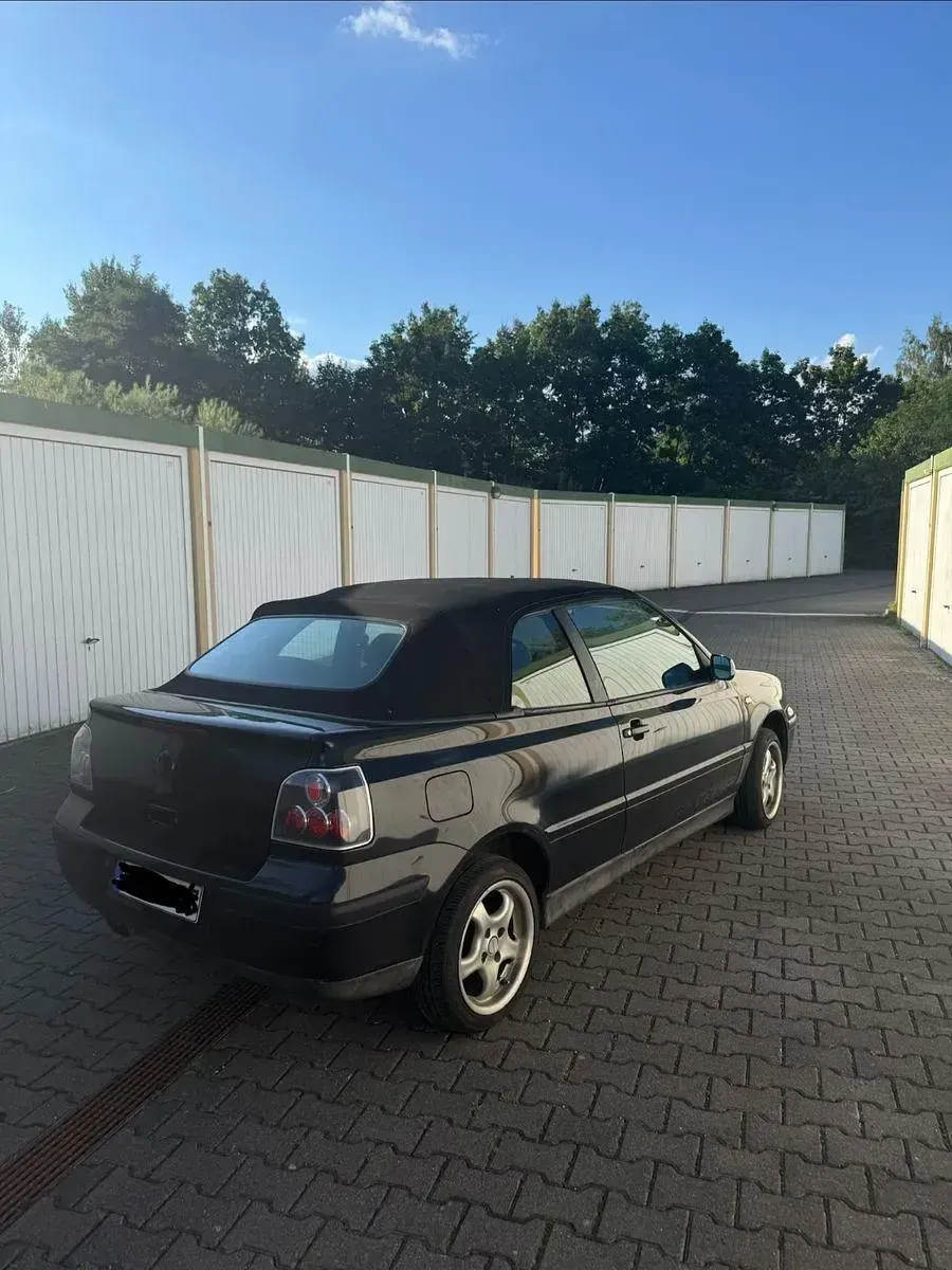 Gebraucht VW Golf Cabriolet 75 PS (55 kW) 1999 Schwarz Cabrio