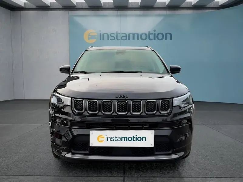 Gebraucht Jeep Compass 131 PS (96 kW) 2023 Schwarz SUV