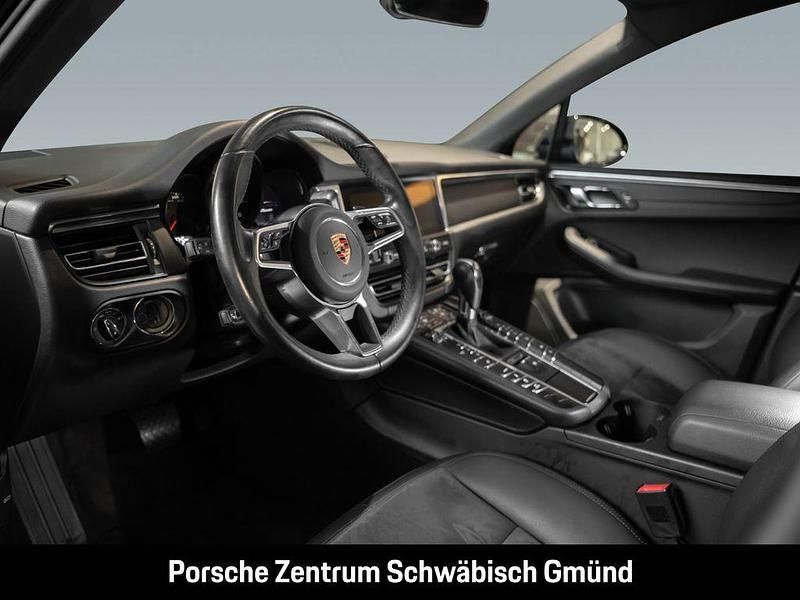 Gebraucht Porsche Macan 245 PS (180 kW) 2021 Schwarz SUV