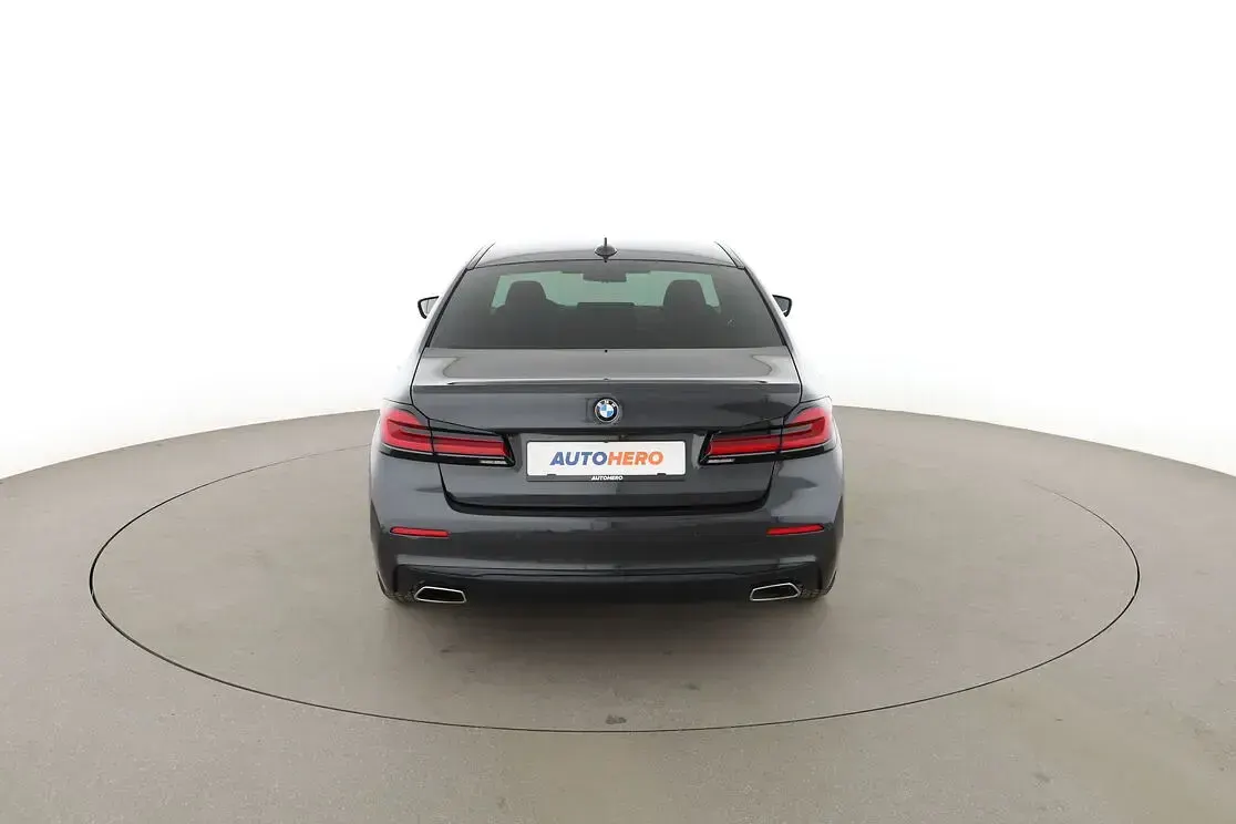 Gebraucht BMW 530 252 PS (185 kW) 2020 Grau Limousine
