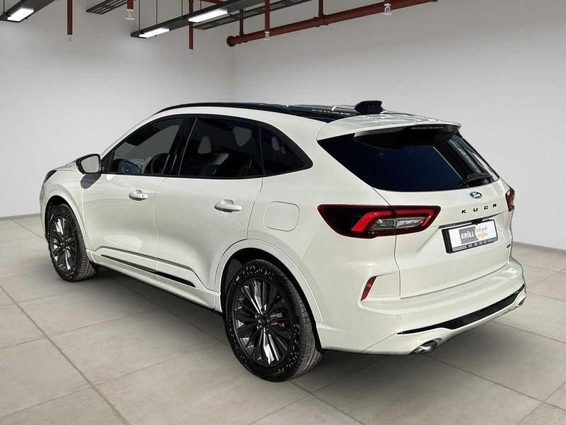 Neu Ford Kuga 242 PS (177 kW) 2026 Weiß SUV