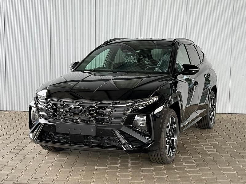 Abyss black metallic Neu 2025 Hyundai Tucson N Line SUV | 37.000 € (Guter Preis) - Bild 1/4