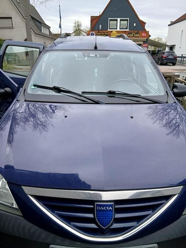 Second-hand Dacia Logan 105 CP (77 kW) 2008 Albastru Monovolum