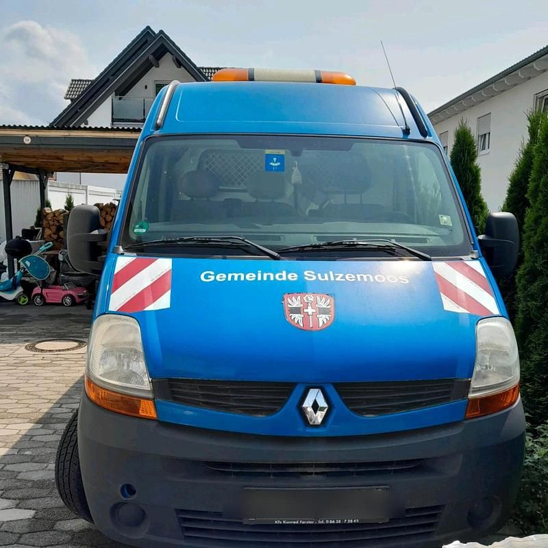 Blau Gebraucht 2008 Renault Master Van | 3.800 € - Bild 1/4