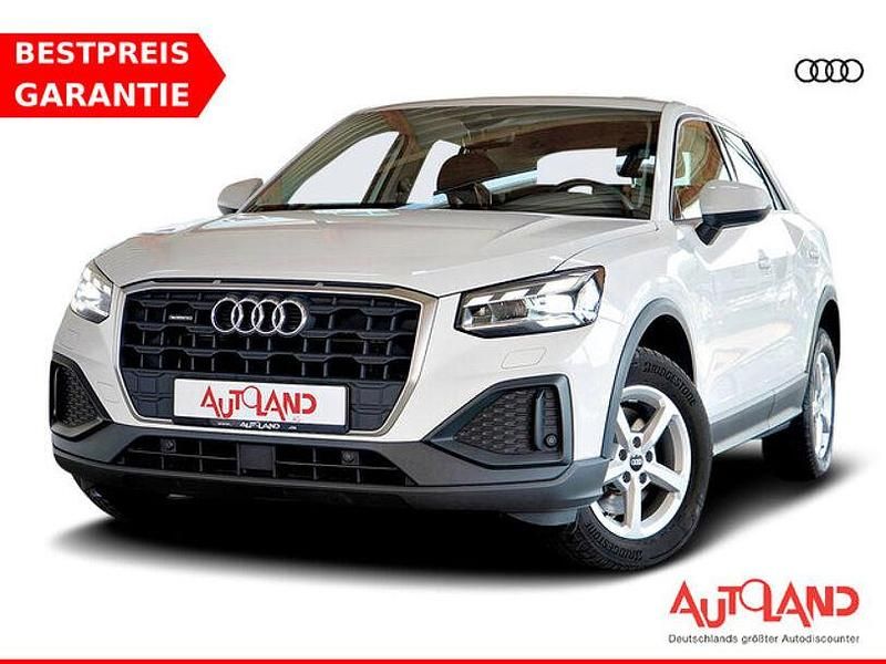 Weiß Gebraucht 2021 Audi Q2 Comfort SUV | 24.950 € (Fairer Preis) - Bild 1/4