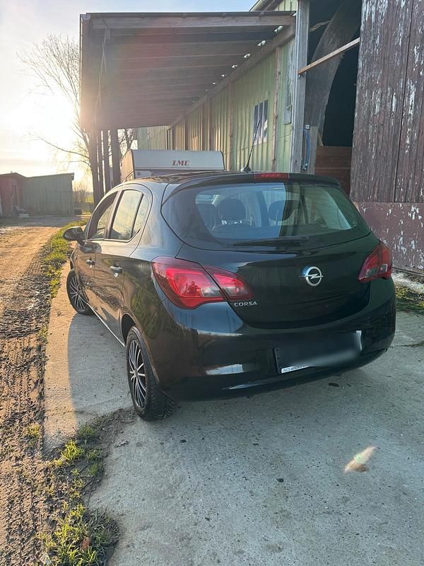 Gebraucht Opel Corsa 69 PS (50 kW) 2017 Schwarz Kleinwagen