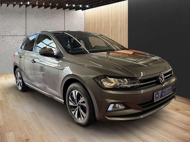 Gebraucht VW Polo Comfortline 95 PS (69 kW) 2021 Grau (metallic) Kleinwagen
