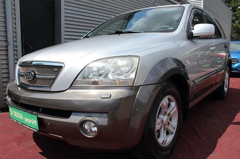 Grau Gebraucht 2005 Kia Sorento EX SUV | 3.879 € (Fairer Preis) - Bild 1/4
