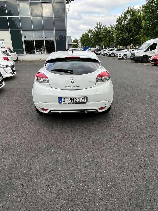 Gebraucht Renault Mégane Coupé Dynamique 131 PS (96 kW) 2011 Coupé