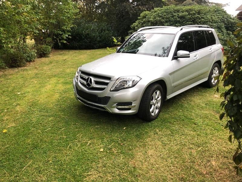 Silber Gebraucht 2012 Mercedes GLK350 SUV | 22.990 € (Teuer) - Bild 1/4