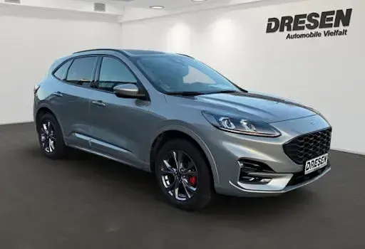 Gebraucht Ford Kuga ST-Line X 243 PS (178 kW) 2024 Silber SUV