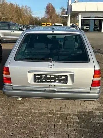 Brugt Mercedes 280 1995 Sølv Stationcar
