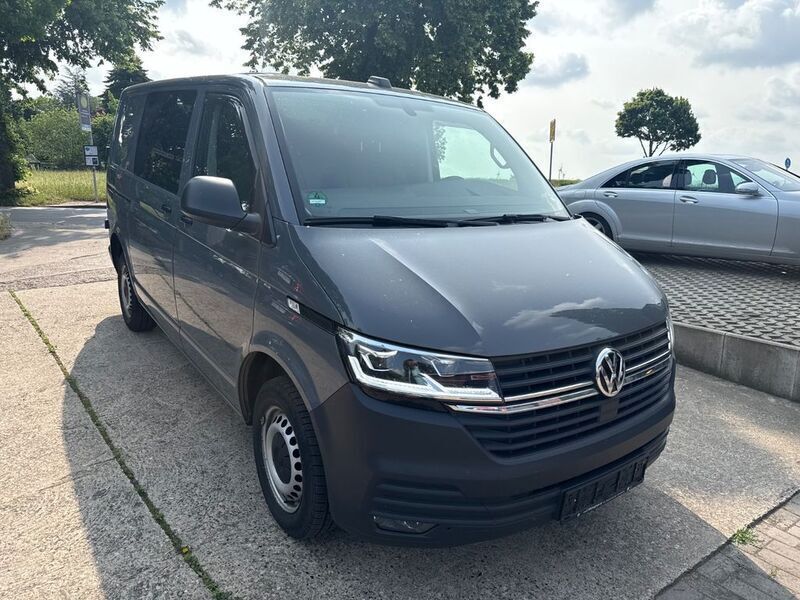 Grau Gebraucht 2020 VW T6.1 Van | 14.750 € - Bild 1/4