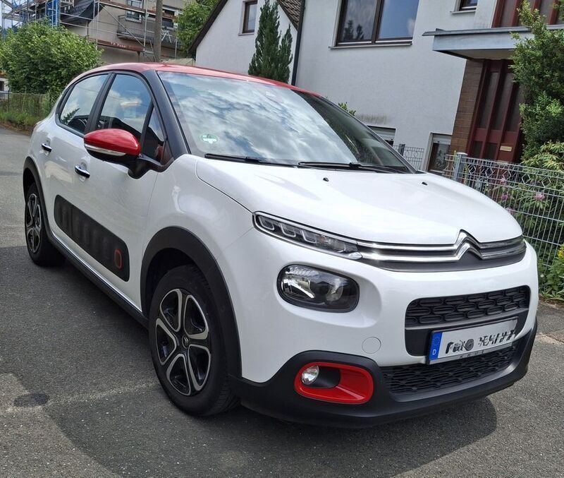 Weiß Gebraucht 2019 Citroën C3 PureTech Kleinwagen | 10.600 € (Guter Preis) - Bild 1/4