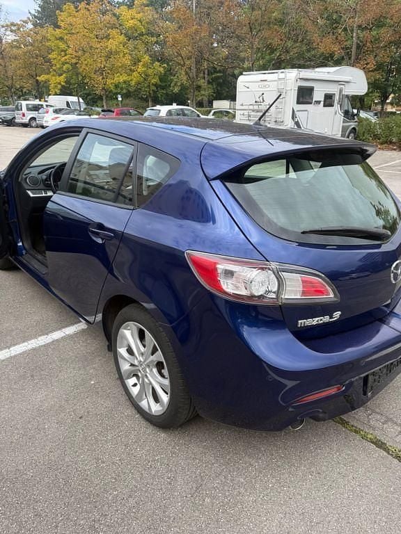 Blau Gebraucht 2011 Mazda 3 Edition Limousine | 5.500 € (Superpreis) - Bild 1/4