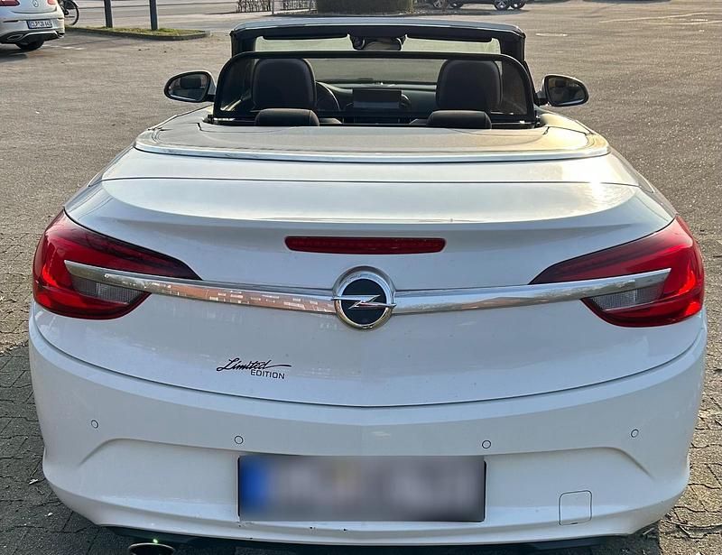 Gebraucht Opel Cascada 140 PS (102 kW) 2013 Weiß Cabrio