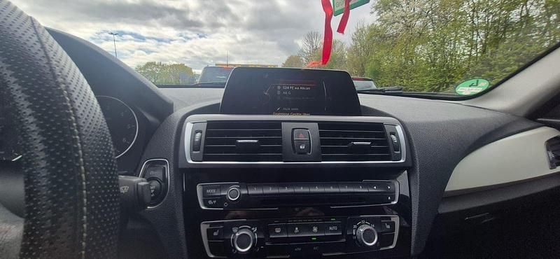 Używany BMW 116 Efficient Dynamics 116 KM (85 kW) 2015 Biały Hatchback