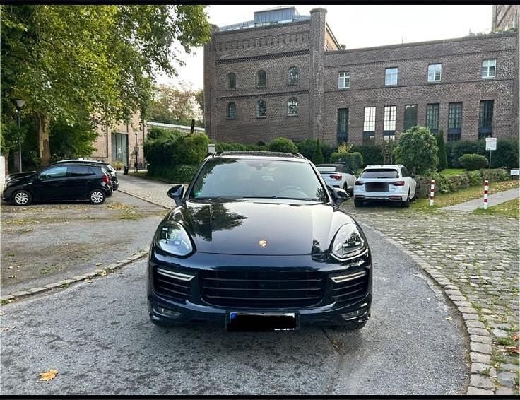 Gebraucht Porsche Cayenne GTS 441 PS (324 kW) 2016 Blau SUV