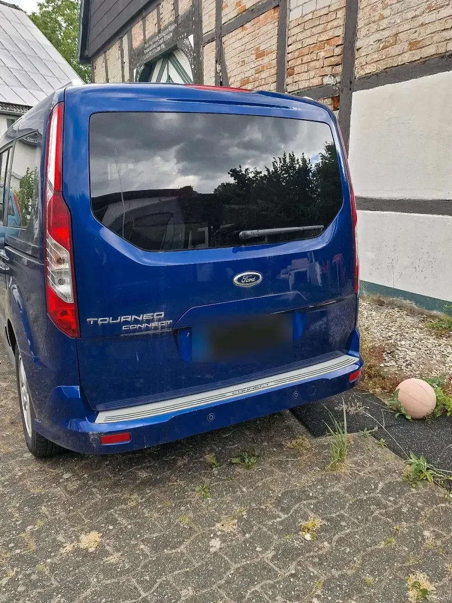 Gebraucht Ford Tourneo Connect 102 PS (75 kW) 2015 Blau Van / Kleinbus