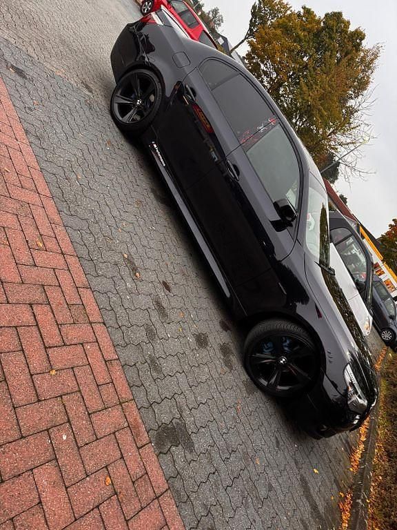 Gebraucht BMW 530 235 PS (172 kW) 2008 Schwarz Limousine