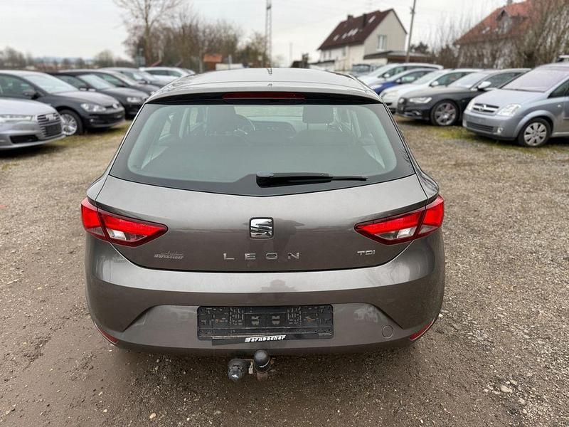 Gebraucht Seat Leon Style 150 PS (110 kW) 2014 Grau Limousine