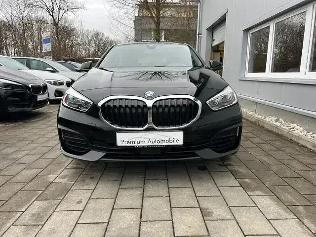 Gebraucht BMW 116 Performance 116 PS (85 kW) 2023 Schwarz Kleinwagen