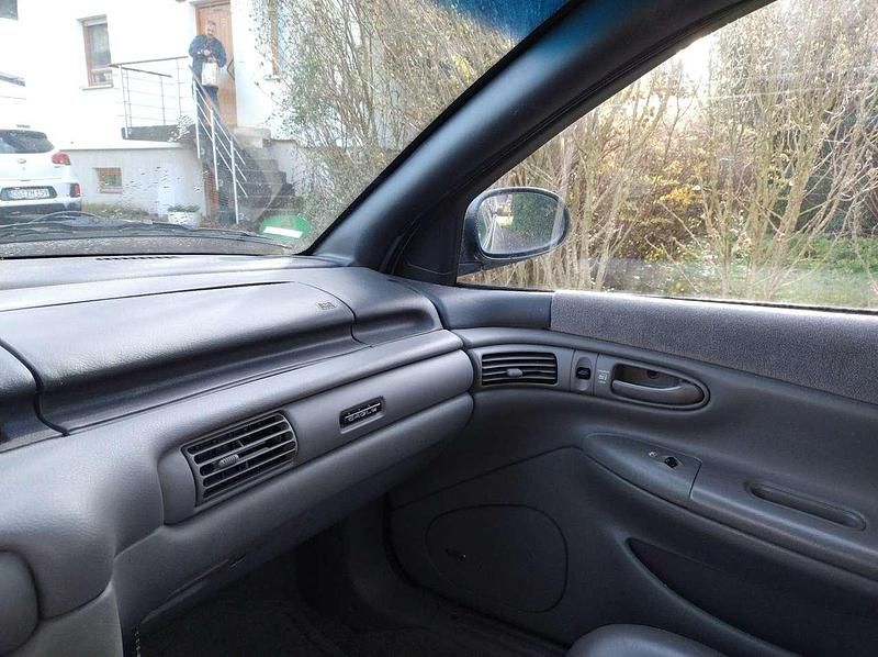 Gebraucht Chrysler Vision 211 PS (155 kW) 1996 Silber Limousine