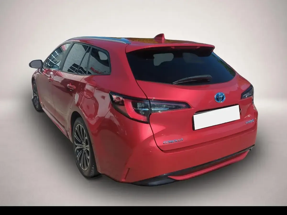 Gebraucht Toyota Corolla Team 152 PS (111 kW) 2021 Manufacturer Kombi