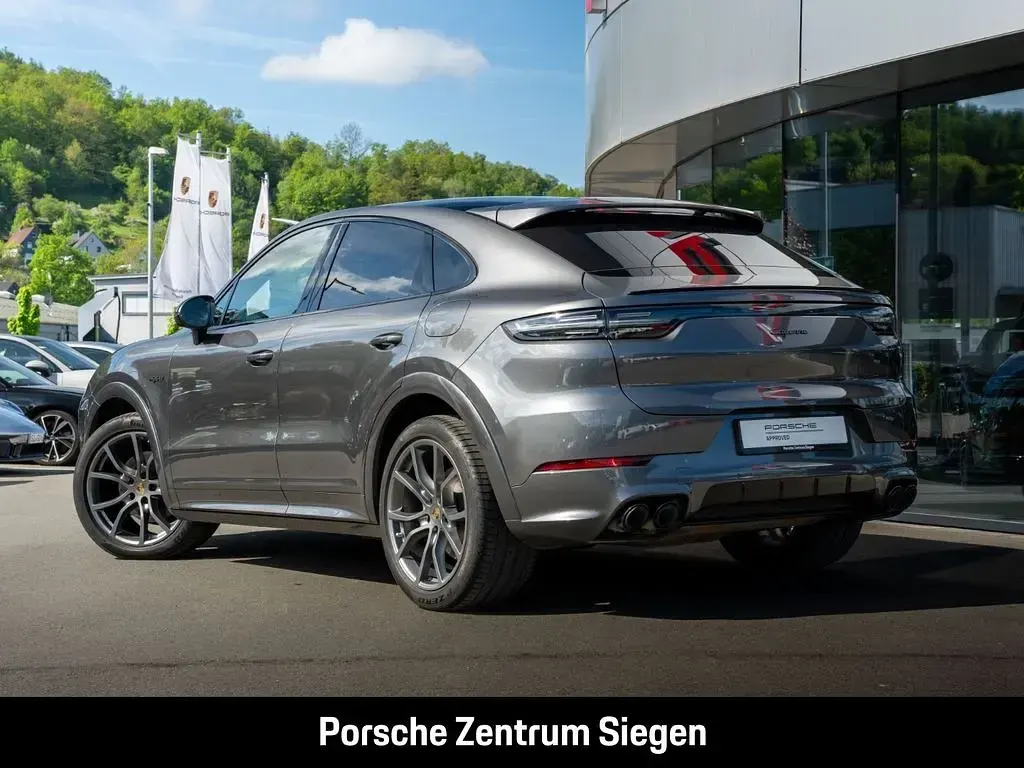 Gebraucht Porsche Cayenne E-Hybrid Coupe 462 PS (339 kW) 2020 Grau SUV