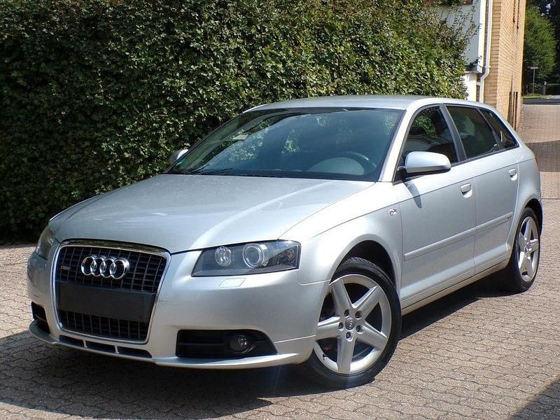 Silber Gebraucht 2006 Audi A3 S-Line Limousine | 3.840 € (Guter Preis) - Bild 1/4