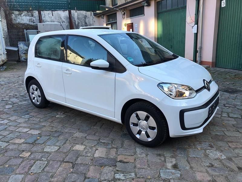 Gebraucht VW up! 65 PS (47 kW) 2021 Weiß Kleinwagen
