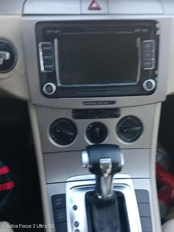 Gebraucht VW Passat 200 PS (147 kW) 2009 Grau Kombi