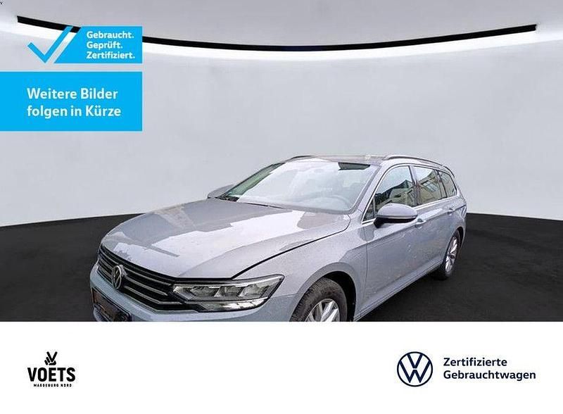 Grau Gebraucht 2022 VW Passat Business Kombi | 21.388 € (Fairer Preis) - Bild 1/4