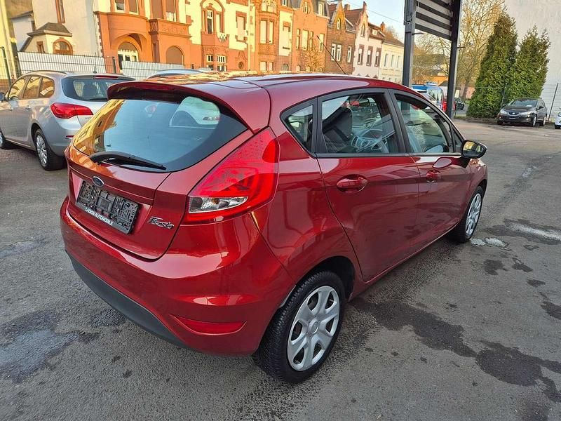 Gebraucht Ford Fiesta Ambiente 82 PS (60 kW) 2009 Other Kleinwagen