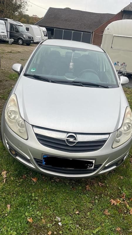 Silber Gebraucht 2007 Opel Corsa Kleinwagen | 800 € (Superpreis) - Bild 1/4