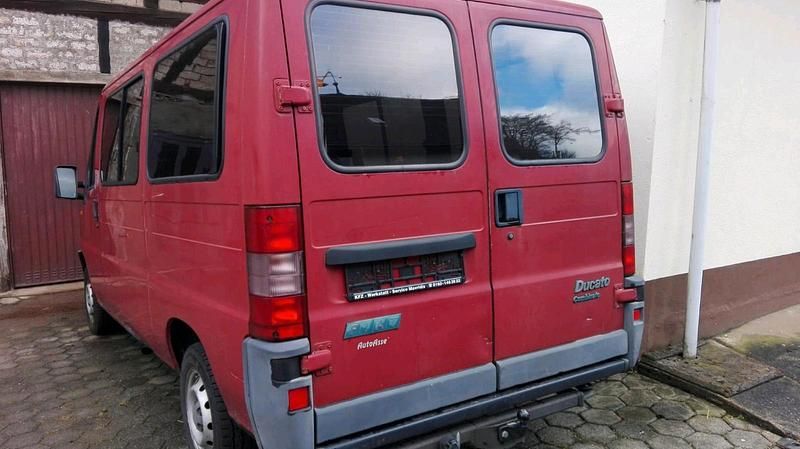 Gebraucht Fiat Ducato 85 PS (62 kW) 1997 Rot Van
