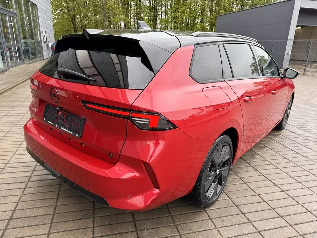 Gebraucht Opel Astra 114 kW (156 PS) 2024 Rot Kleinwagen